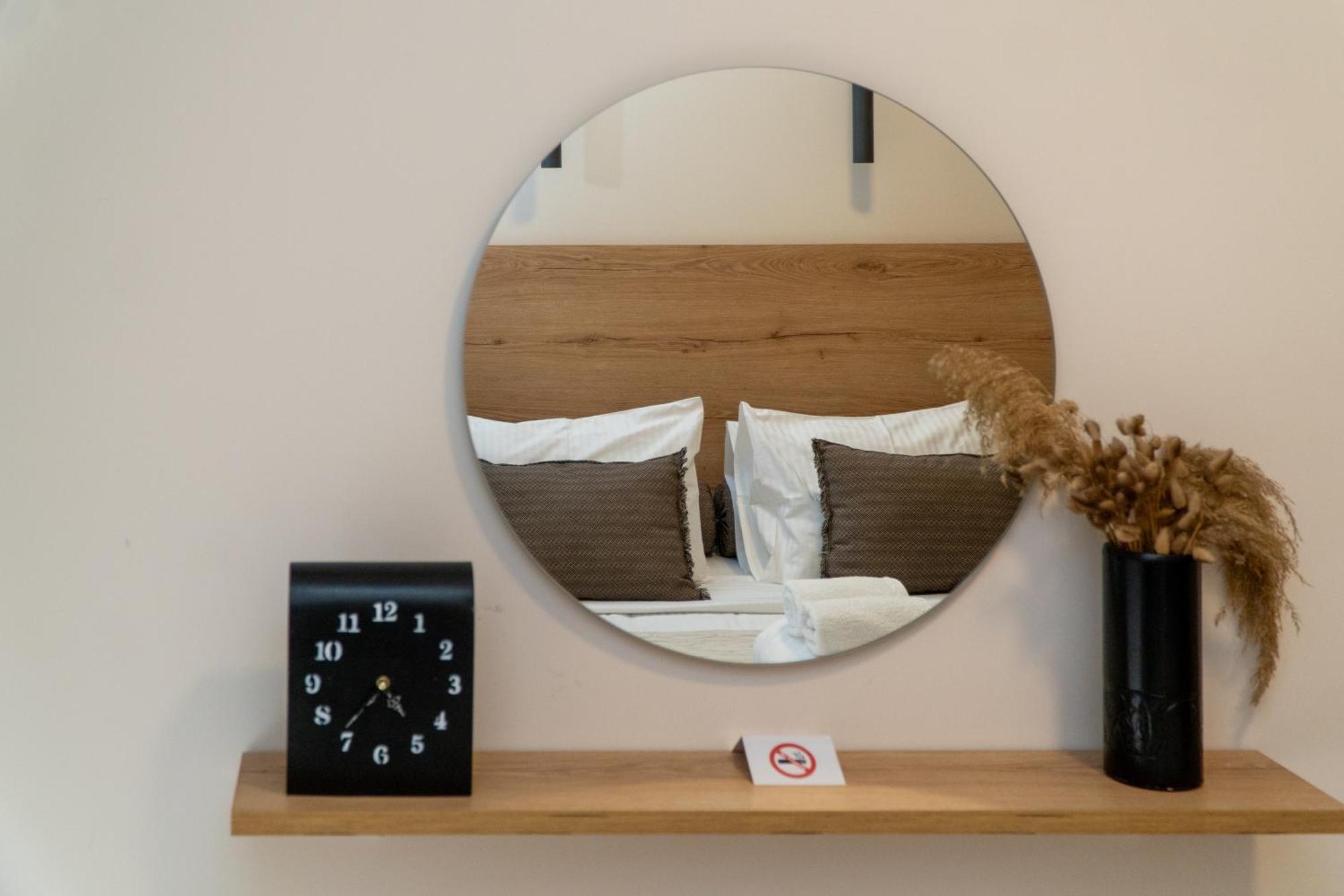 Kozani Home 01 ภายนอก รูปภาพ
